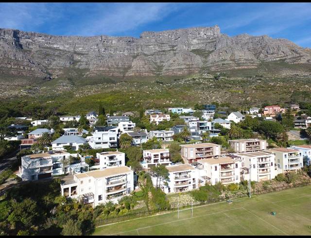 1,076M² VACANT LAND FOR SALE IN ORANJEZICHT